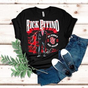 St Johns basketball coach Rick Pitino stylish city skyline tshirt