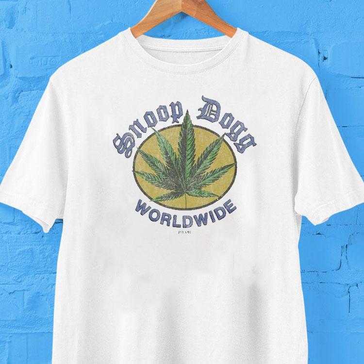Global weed culture celebrated in this iconic Snoop Dogg t-shirt 2 Global Weed Culture Celebrated In This Iconic Snoop Dogg Tshirt