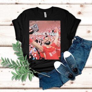 Liverpool edge closer to Premier League glory with stylish t-shirt