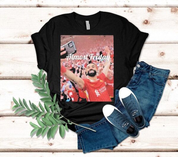 Liverpool edge closer to Premier League glory with stylish t-shirt