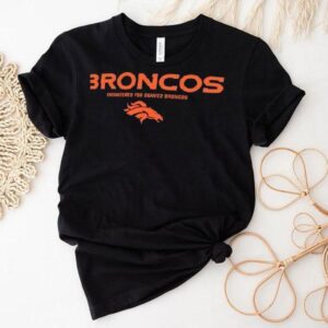 Broncos team spirit shines in this stylish sideline t-shirt