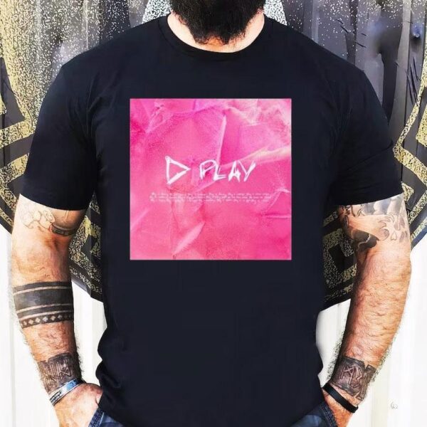Ed Sheeran rocks pink album art on stylish t-shirt