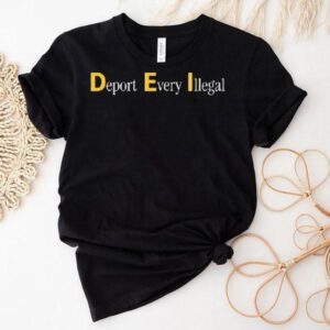 White House demands removal of unauthorized immigration protest t-shirt
