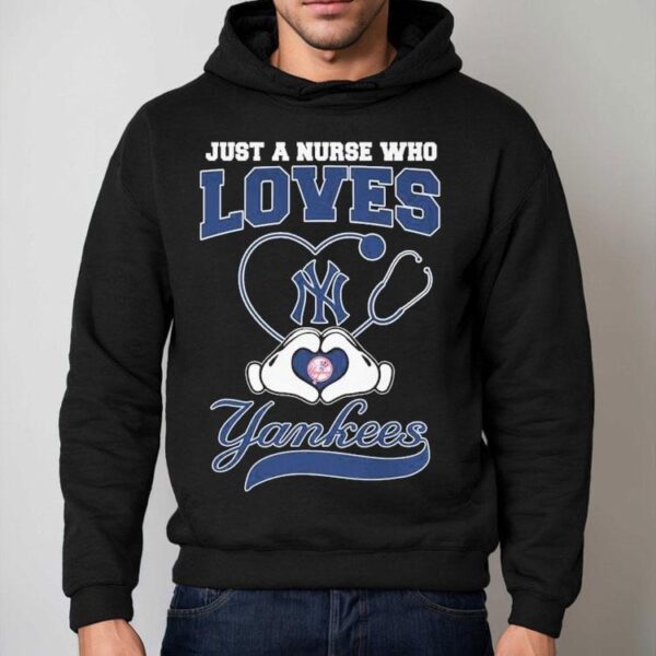 A Nurses Passion For The Yankees Heart Hands Tshirt
