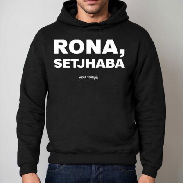 Carl Niehaus sports Rona colors in stylish setjhaba t-shirt