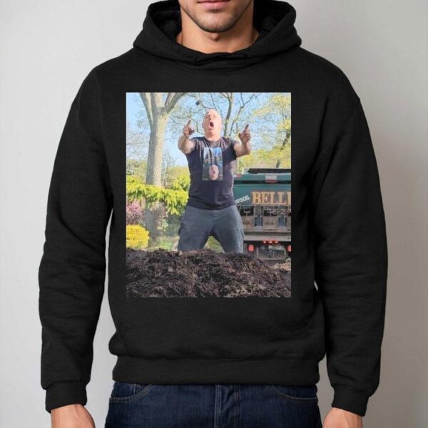 Finest Mulch Brand Celebrates Top Quality With Unique Photo T-Shirt