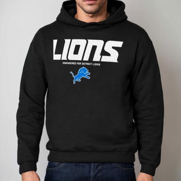 Lions sideline standout look with this t-shirt