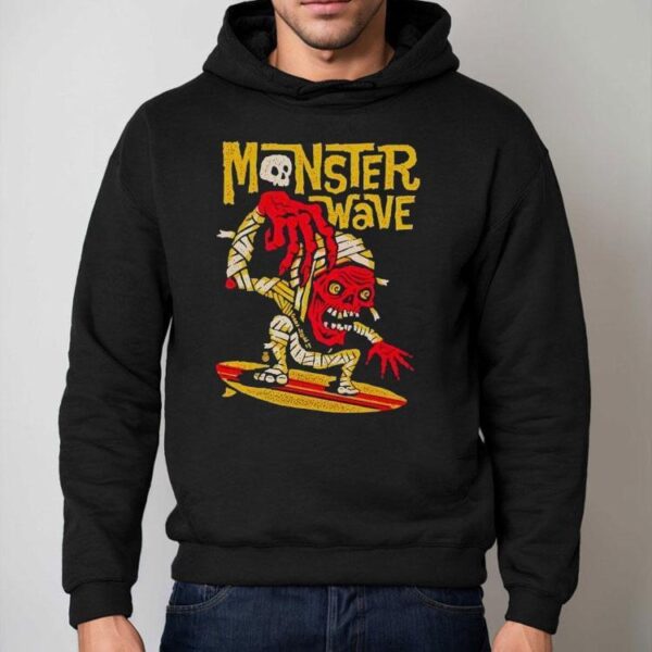 Ride The Giant Swell In Style With This Graphic Tshirt