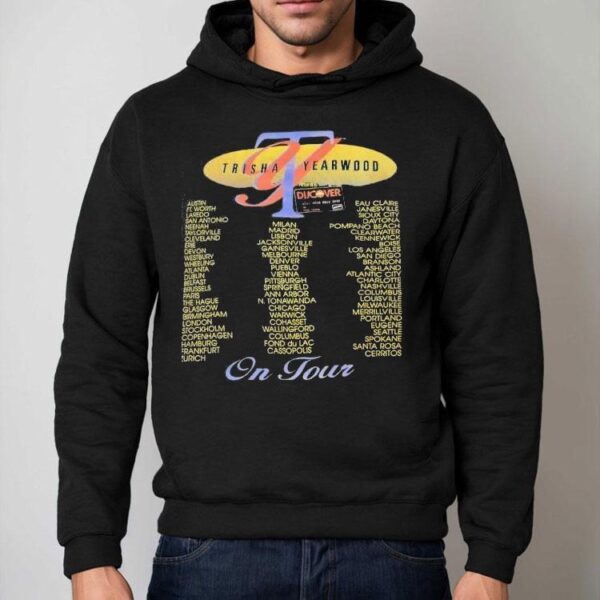 Trisha Yearwood vintage tour style tshirt