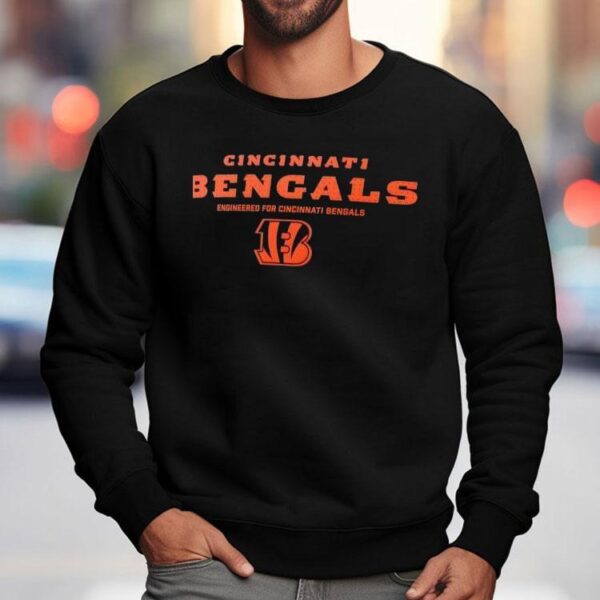 Bengals players show team spirit with stylish sideline t-shirt