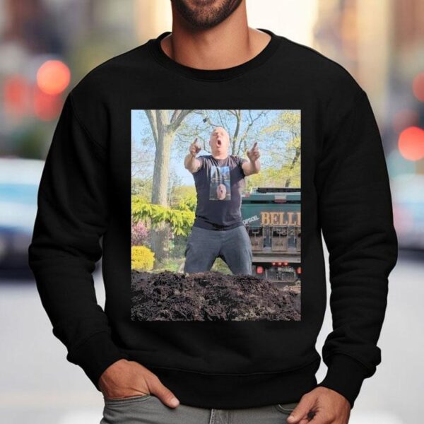 Finest Mulch Brand Celebrates Top Quality With Unique Photo T-Shirt