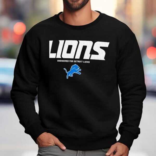 Lions sideline standout look with this t-shirt