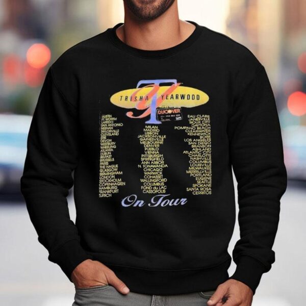 Trisha Yearwood vintage tour style tshirt