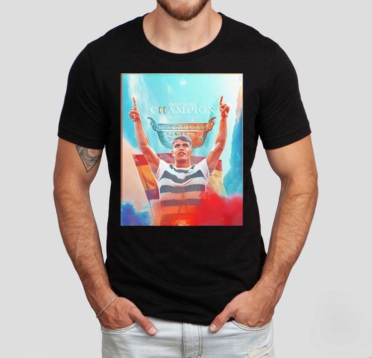Carlos Alcaraz Prince Of Clay Celebrates The Champions Roland Garros 2025 Champion Shirt 4 Carlos Alcaraz Prince Of Clay Celebrates The Champions Roland Garros Champion Tshirt