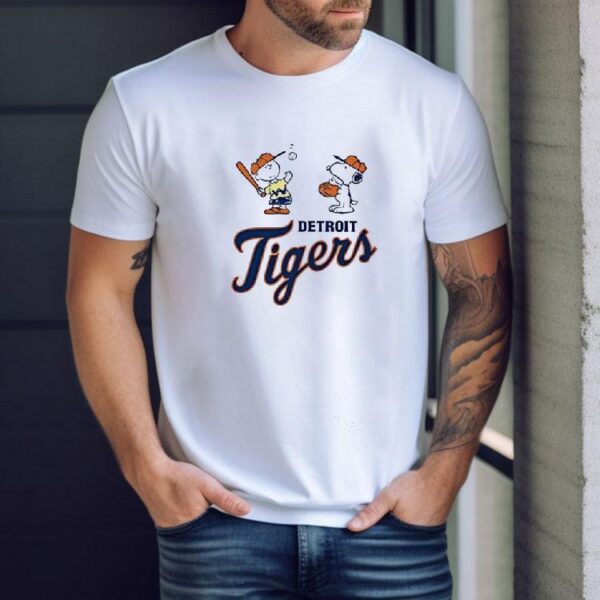 Peanuts Charlie Brown And Snoopy Detroit Tigers Baseball Shirt