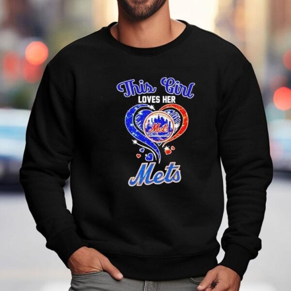 This Girl Loves Her New York Mets Shirt