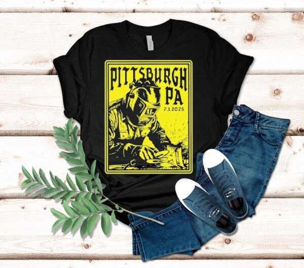 311 01 July 2025 Pittsburgh, Pa Concert Welder Shirt