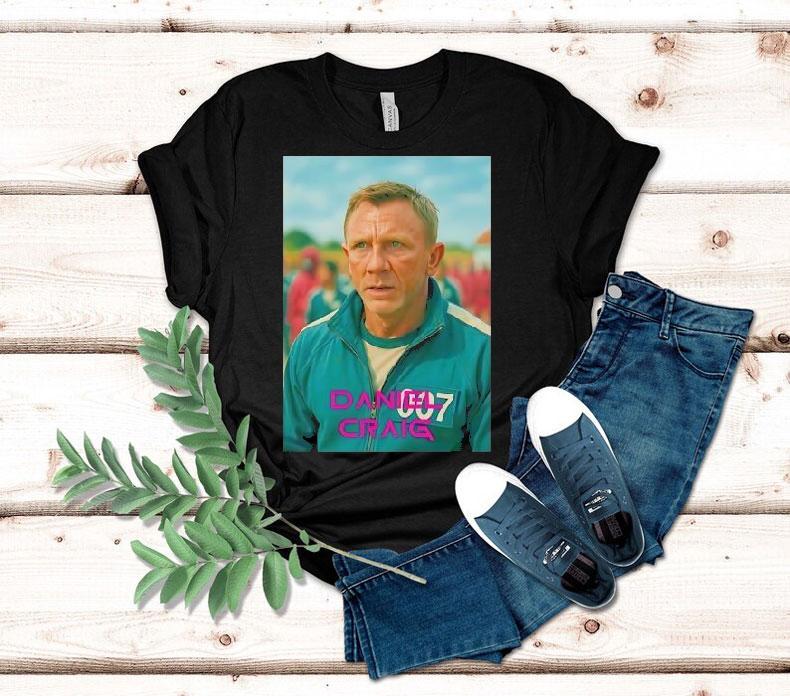 Daniel Craig Squid Game Usa Photo Shirt 4 Daniel Craig Squid Game Usa Photo Tshirt