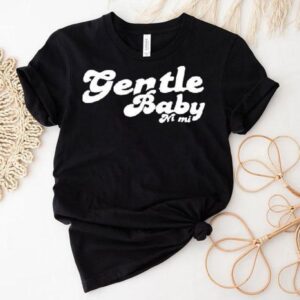 Fimi Wearing Gentle Baby Ni Mi Shirt