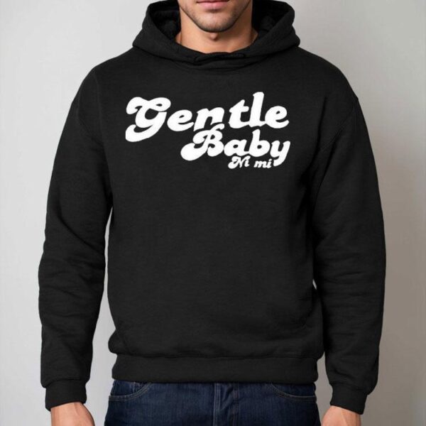 Fimi Wearing Gentle Baby Ni Mi Shirt