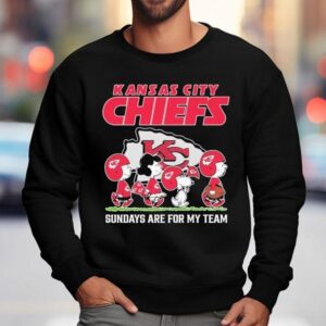 Snoopy And Charlie Brown The Peanuts Kansas City Chiefs Sundays Are For My Team Sweatshirt