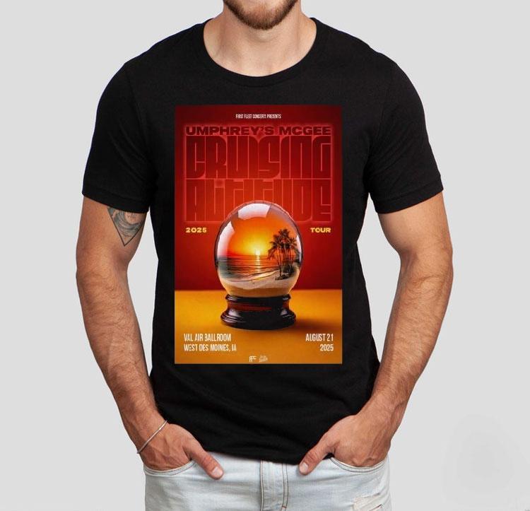  Umphrey S Mcgee Aug   Tour West Des Moines Globe Tshirt