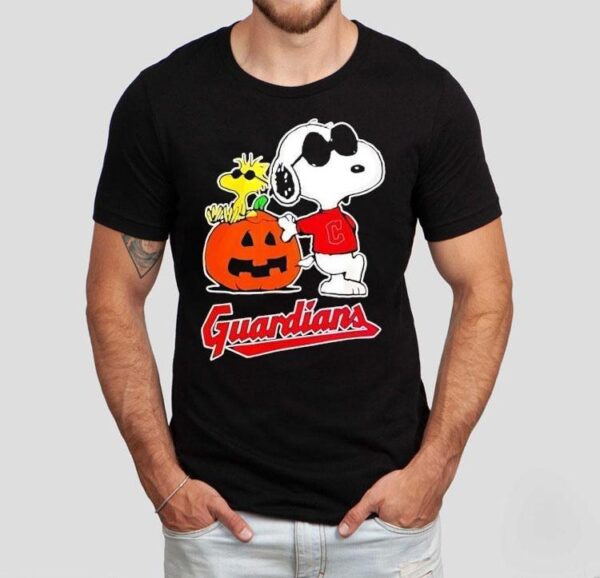 Cleveland Guardians Snoopy Woodstock Pumpkin Halloween Shirt