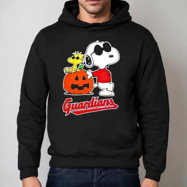 Cleveland Guardians Snoopy Woodstock Pumpkin Halloween Shirt