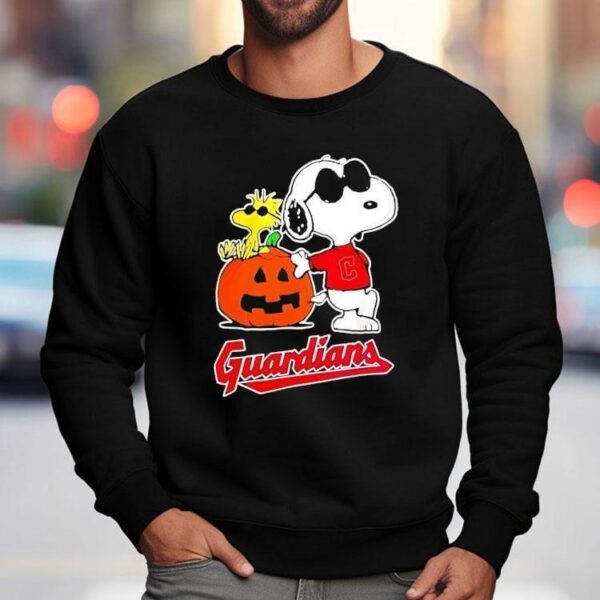 Cleveland Guardians Snoopy Woodstock Pumpkin Halloween Shirt