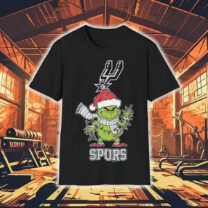 San Antonio Spurs X Grinch Santa Lights Christmas 2025 Shirt San Antonio Spurs X Grinch Santa Lights Christmas 2025 Shirt