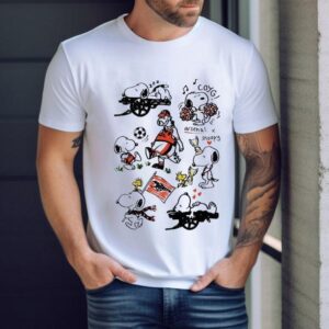 Peanuts Arseal Snoopy Tshirt